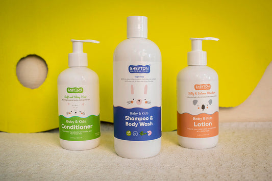 Natuurlijke badverzorging voor baby’s, milde shampoo & bodywash en lotion